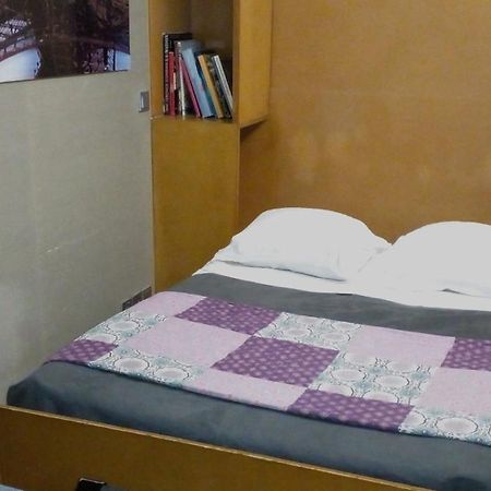 Paris Interiors Rentals - Le Marais Louvre - Notre Dame Екстериор снимка